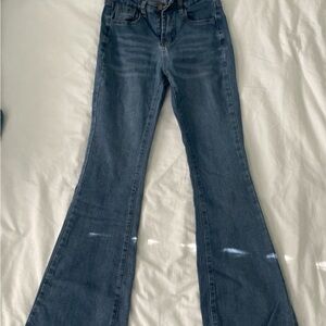 Blue Flare Wide Leg Jeans with Retro Style